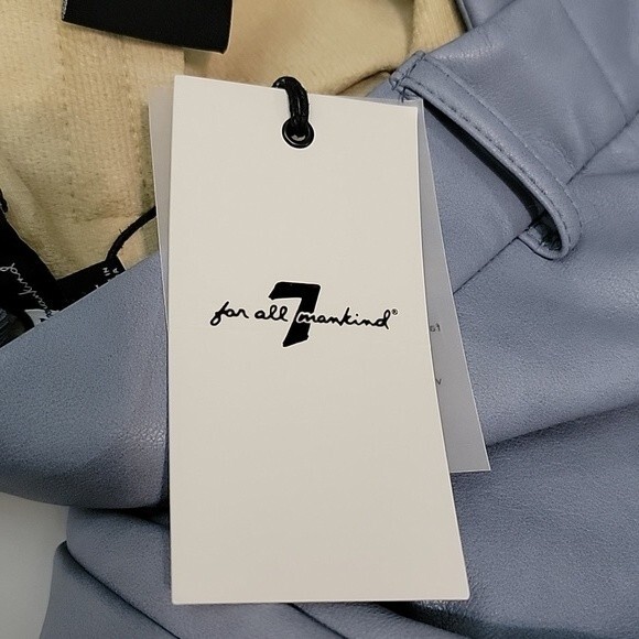7 FOR ALL MANKIND Blue Faux Leather Cropped Leg Pants NWT size L - Picture 11 of 13
